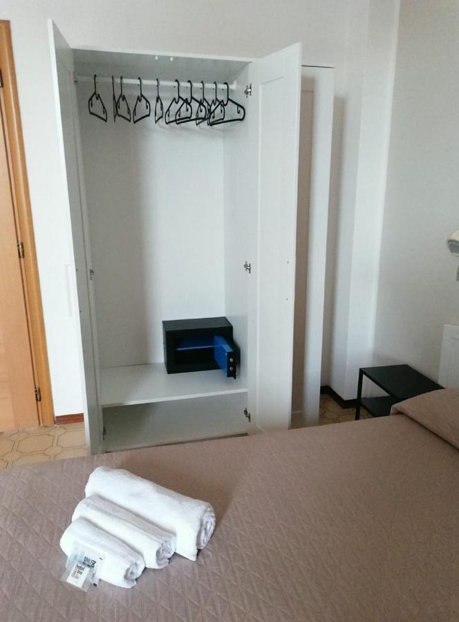 Hotel Magriv Rimini Extérieur photo